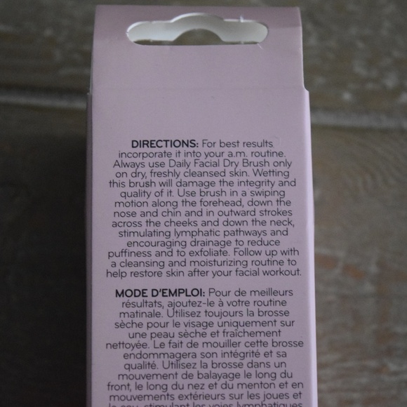 Daily Concepts Daily Facial Dry Brush - Brand New - Picture 6 of 8